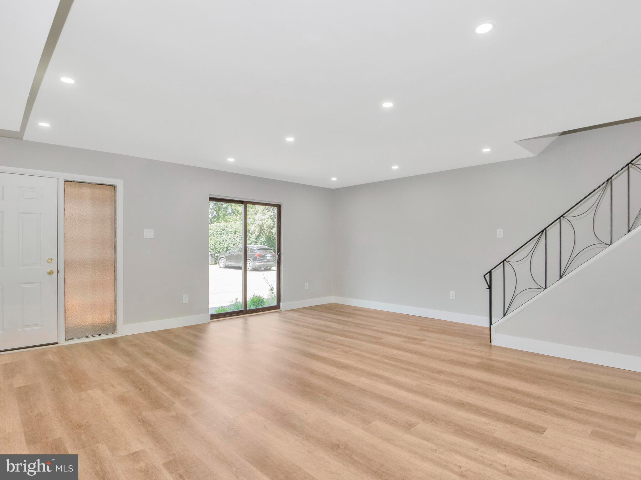11817 Academy Road, Unit A3 Philadelphia, PA 19154 - Photo 4 of 17