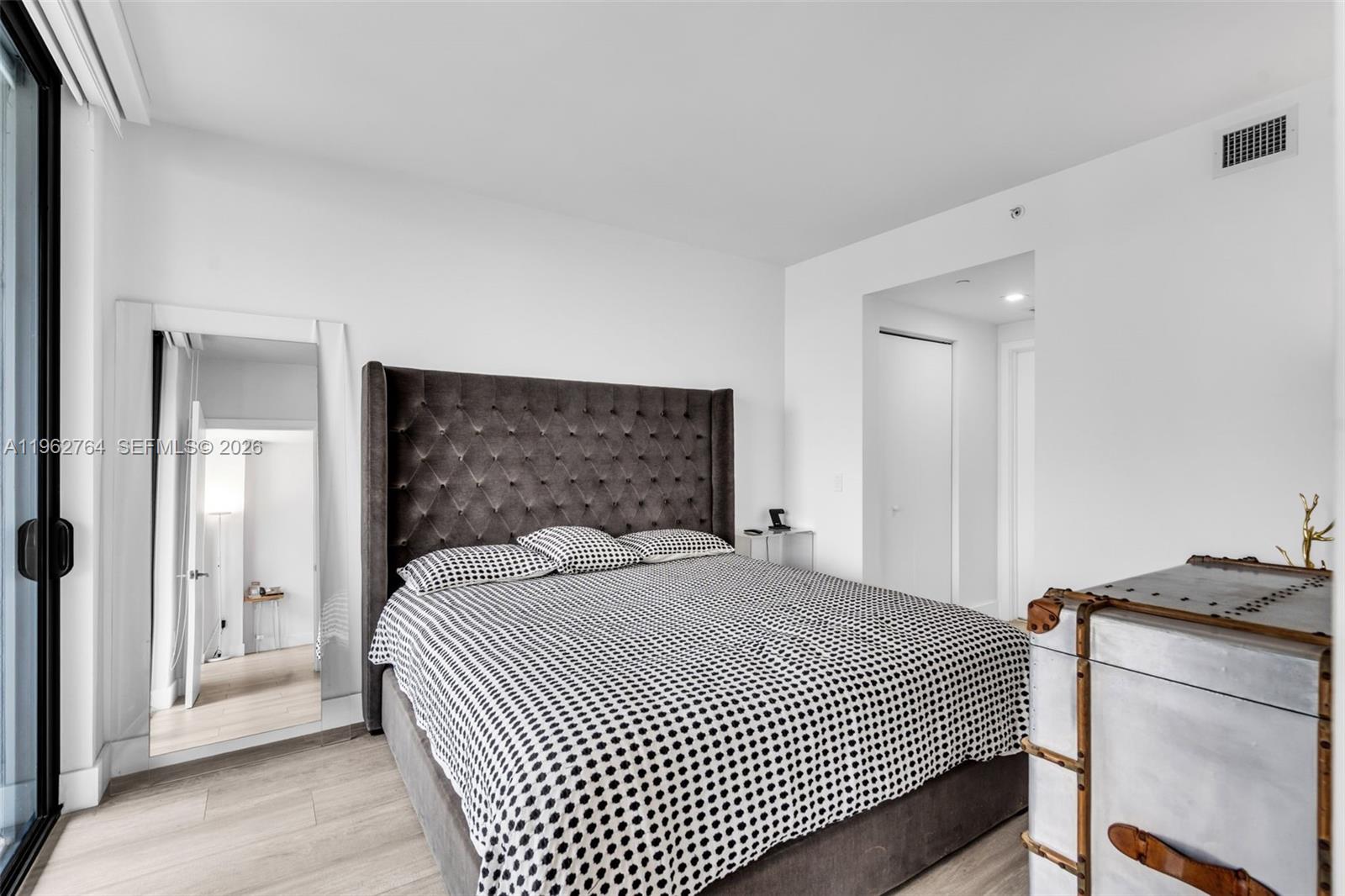 121 Northeast 34th Street, Unit 3003 Miami, FL 33137 - Photo 9 of 58