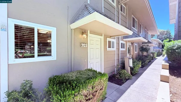 $3,100 | 394 Ilo Lane, Danville, CA 94526