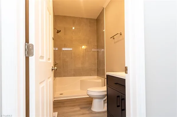 $399,000 | 129 East Oakdale Street, Mount Airy, NC 27030