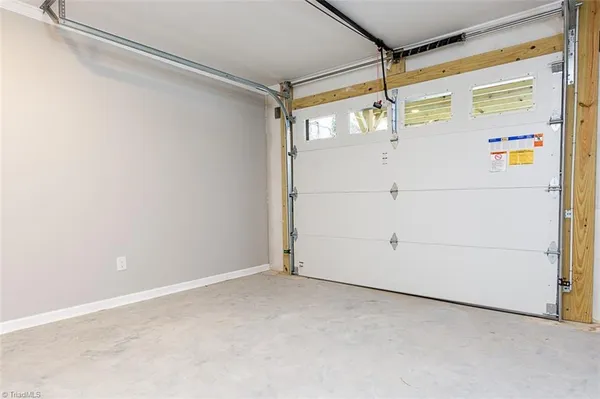 $399,000 | 129 East Oakdale Street, Mount Airy, NC 27030