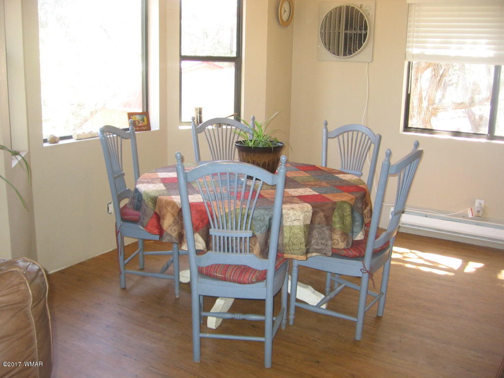 1731 Thistle Road Show Low, AZ 85901 - Photo 10 of 39
