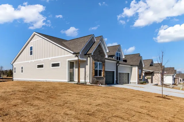 $459,990 | 525 Byers Court, Smyrna, TN 37167