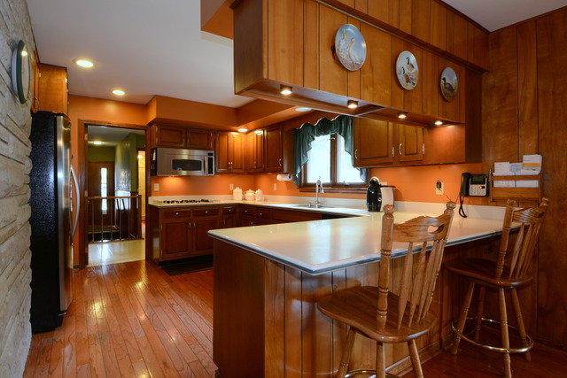 2485 A Bristol Ridge Road Bristol, IL 60512 - Photo 6 of 21