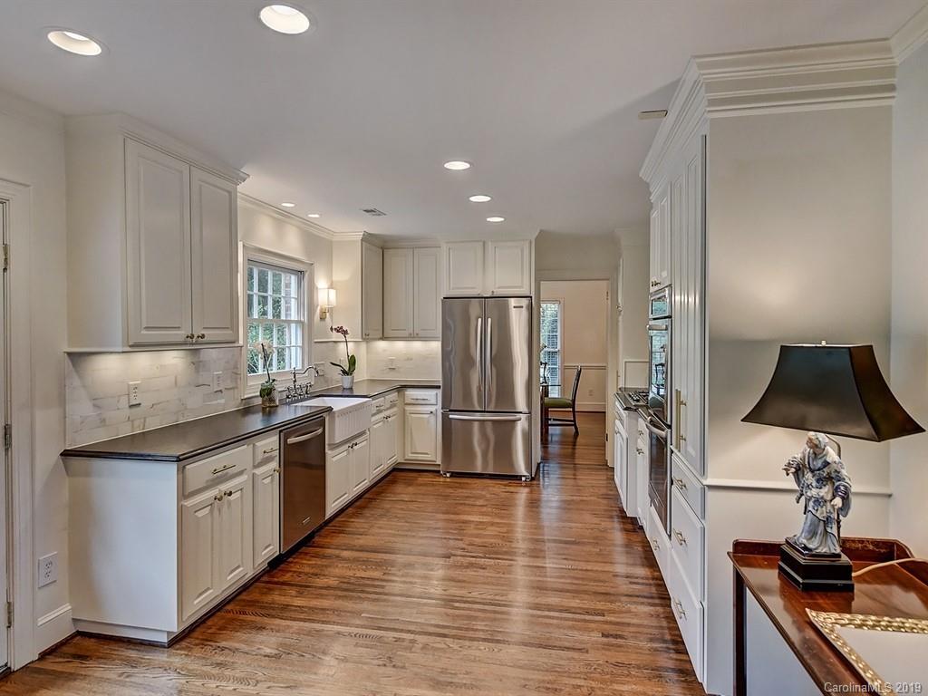 3100 Wickersham Road Charlotte, NC 28211 - Photo 7 of 25