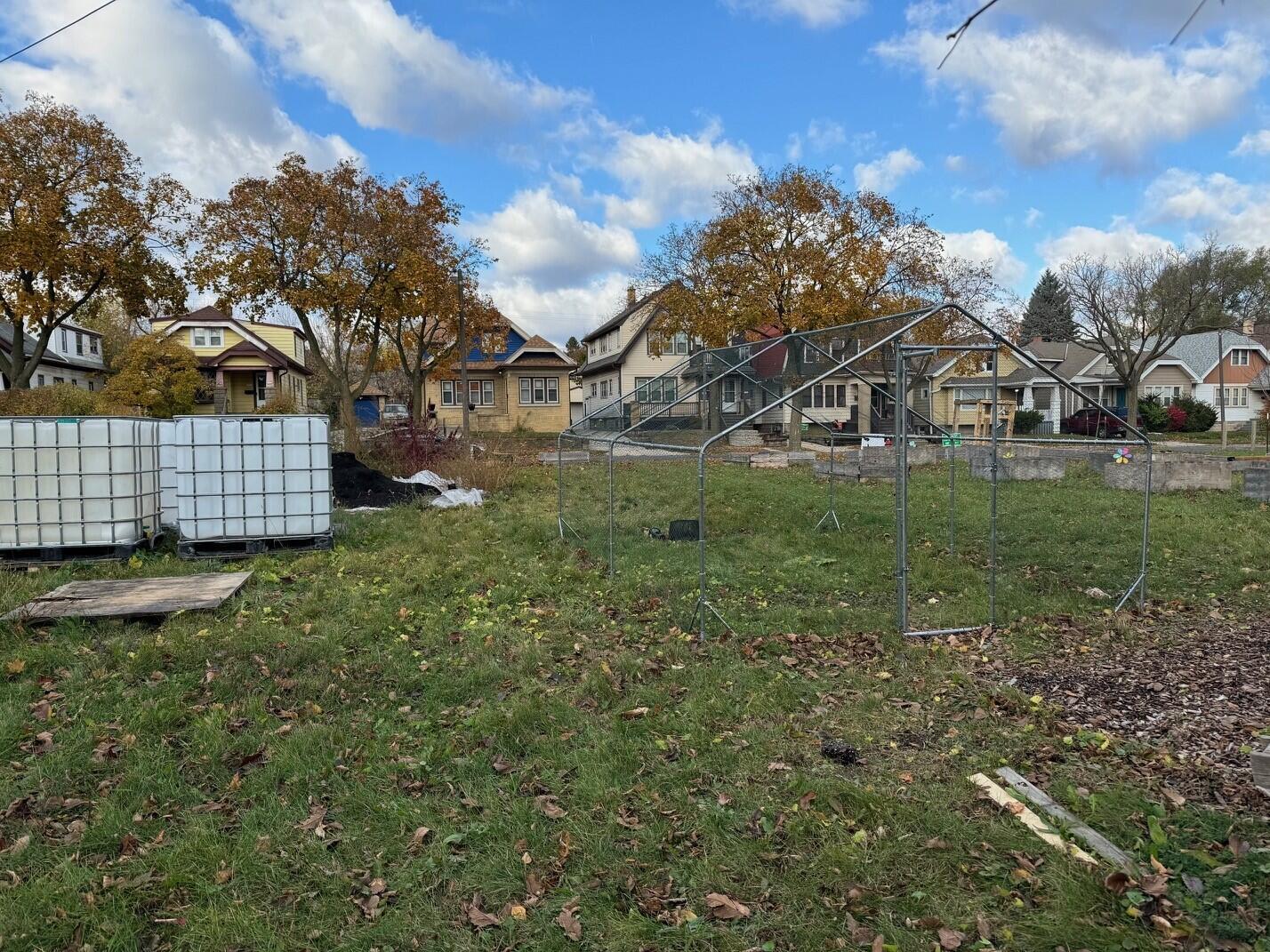 2932 North 58th Street Milwaukee, WI 53210 - Photo 4 of 7 2932 N 58th St - 2