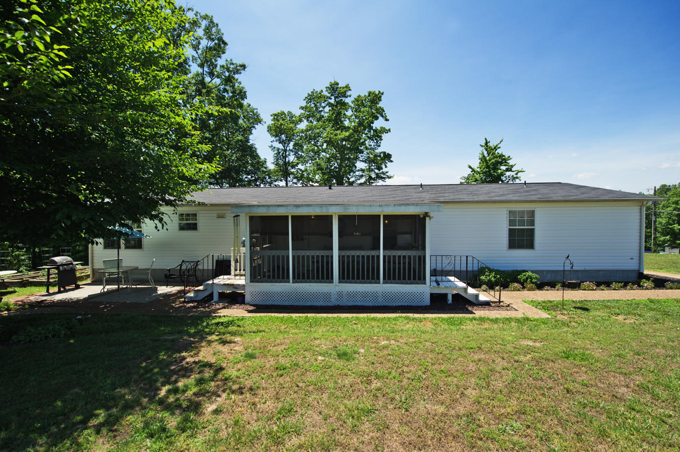 7622 Hunters Ridge Way Knoxville, TN 37914 - Photo 5 of 26 Back of Home