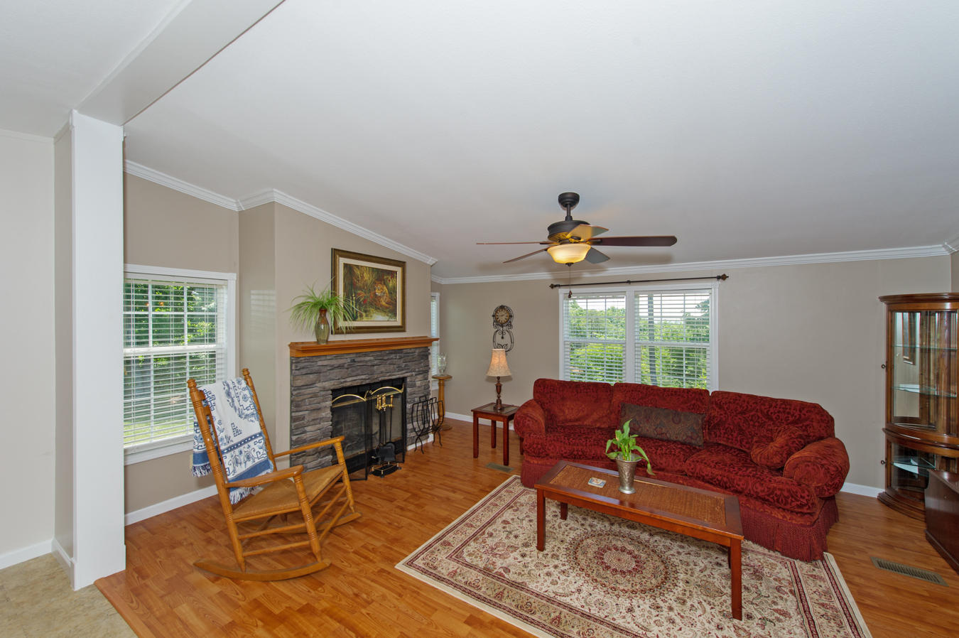 7622 Hunters Ridge Way Knoxville, TN 37914 - Photo 9 of 26 Family Room