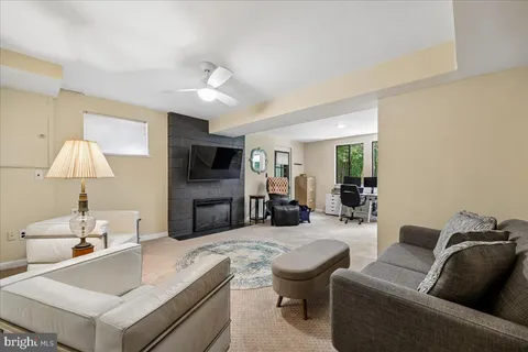 $1,150,000 | 10700 Keswick Street, Garrett Park, MD 20896