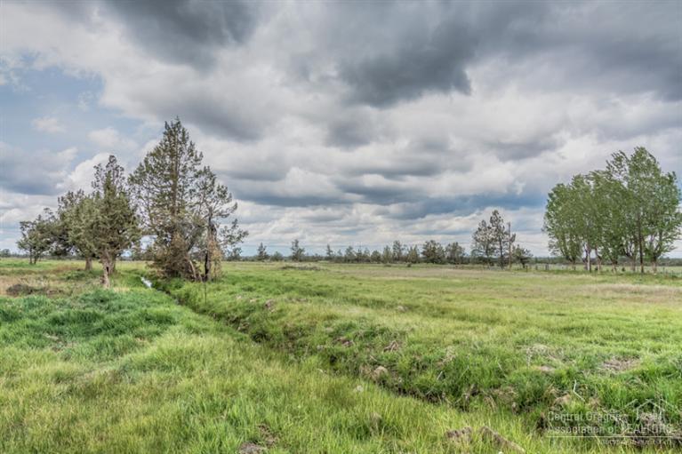 3424 Southwest Reif Road Powell Butte, OR 97753 - Photo 7 of 17 Additional Photo
