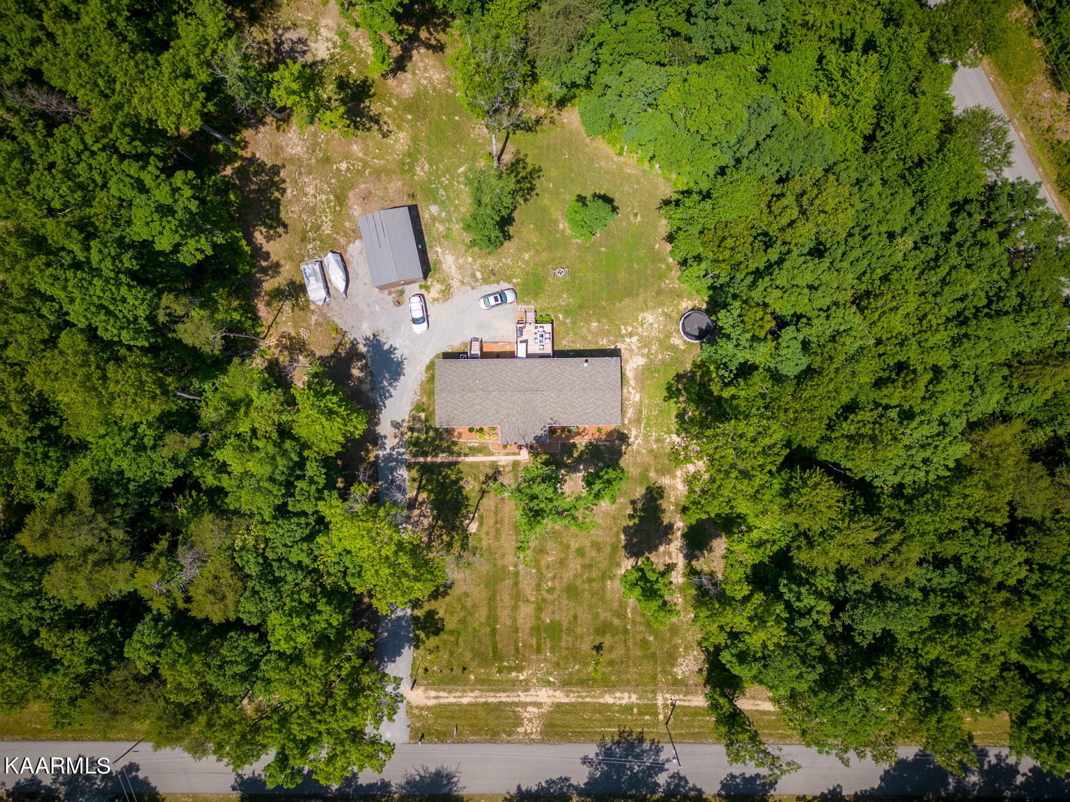 385 Tabletop Road Monterey, TN 38574 - Photo 34 of 35 34-web-or-mls-DJI_0095-HDR