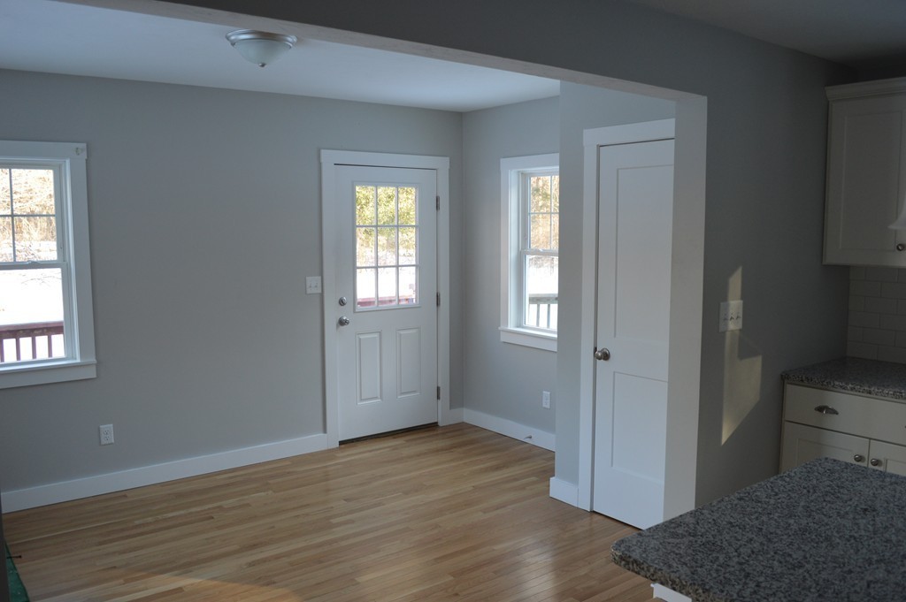 138 Rhode Island Road Lakeville, MA 02347 - Photo 4 of 20 Gallery Image 4
