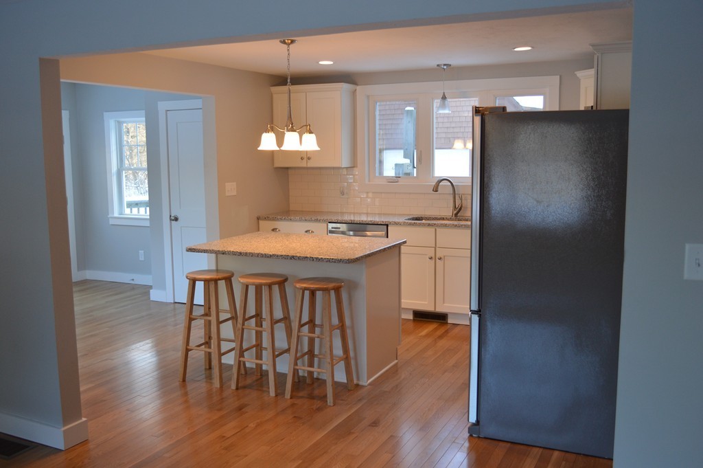 138 Rhode Island Road Lakeville, MA 02347 - Photo 6 of 20 Gallery Image 6