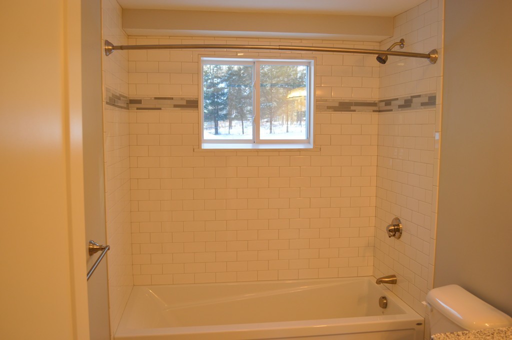 138 Rhode Island Road Lakeville, MA 02347 - Photo 9 of 20 Gallery Image 9