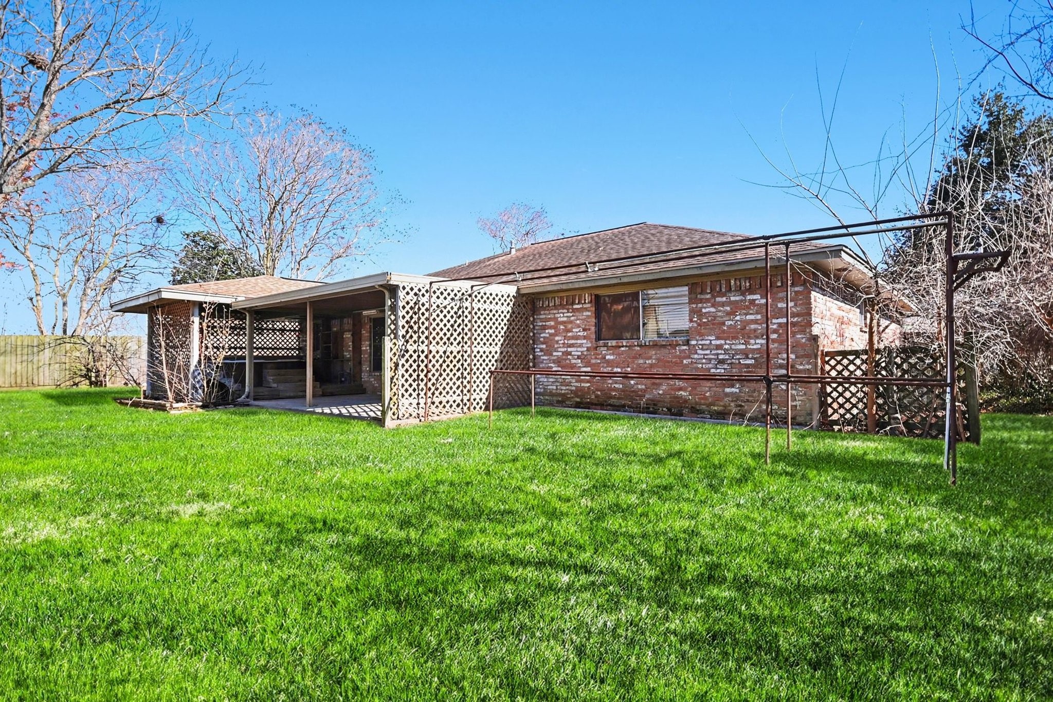 4123 Bermuda Drive Pasadena, TX 77503 - Photo 30 of 40 View from Storage Shed