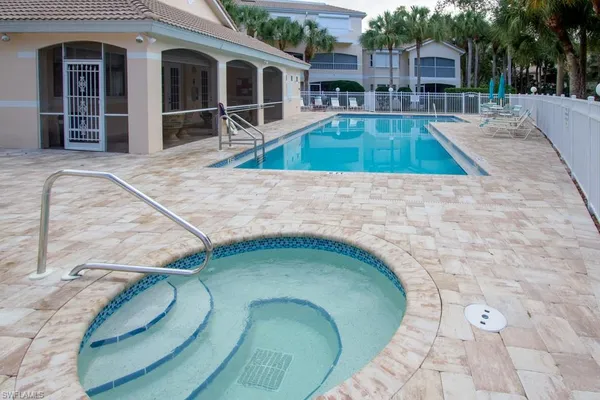 $3,850 | 1044 Woodshire Lane, Unit B210, Naples, FL 34105