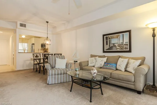 $3,850 | 1044 Woodshire Lane, Unit B210, Naples, FL 34105