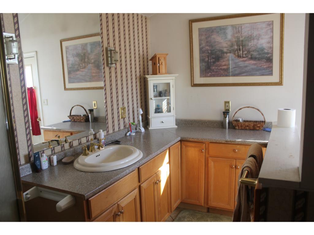 30 Lords Mill Road Epsom, NH 03234 - Photo 10 of 13