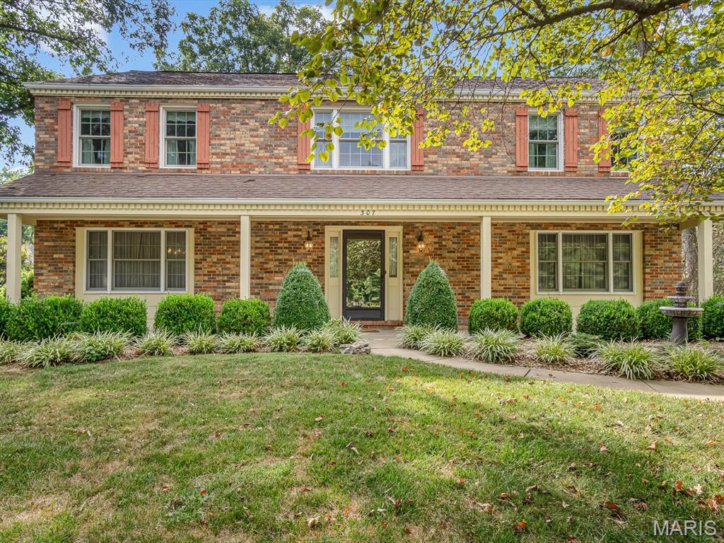307 John Henry Road Belleville, IL 62220 - Photo 1 of 36 Gallery Image 1