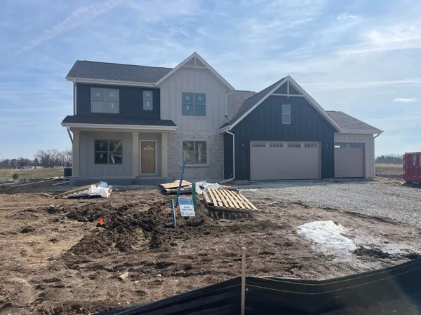 $799,900 | 407 Ingleside Court, Unit LT43, Dousman, WI 53118