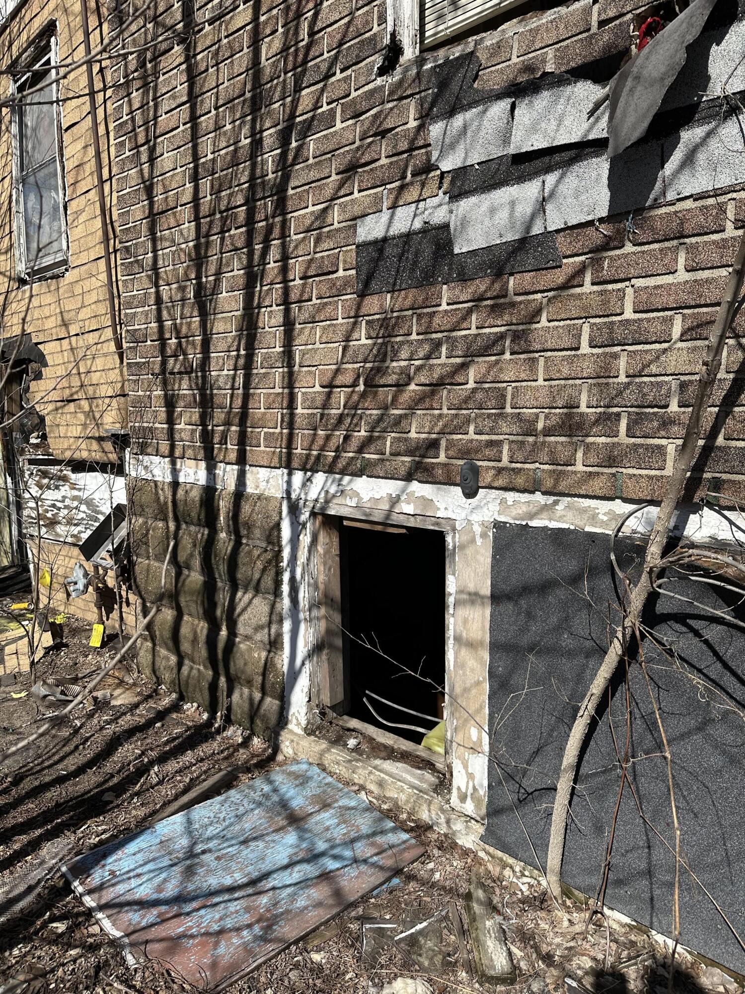 160 Clark Road Gary, IN 46406 - Photo 7 of 16 a view of an outdoor space