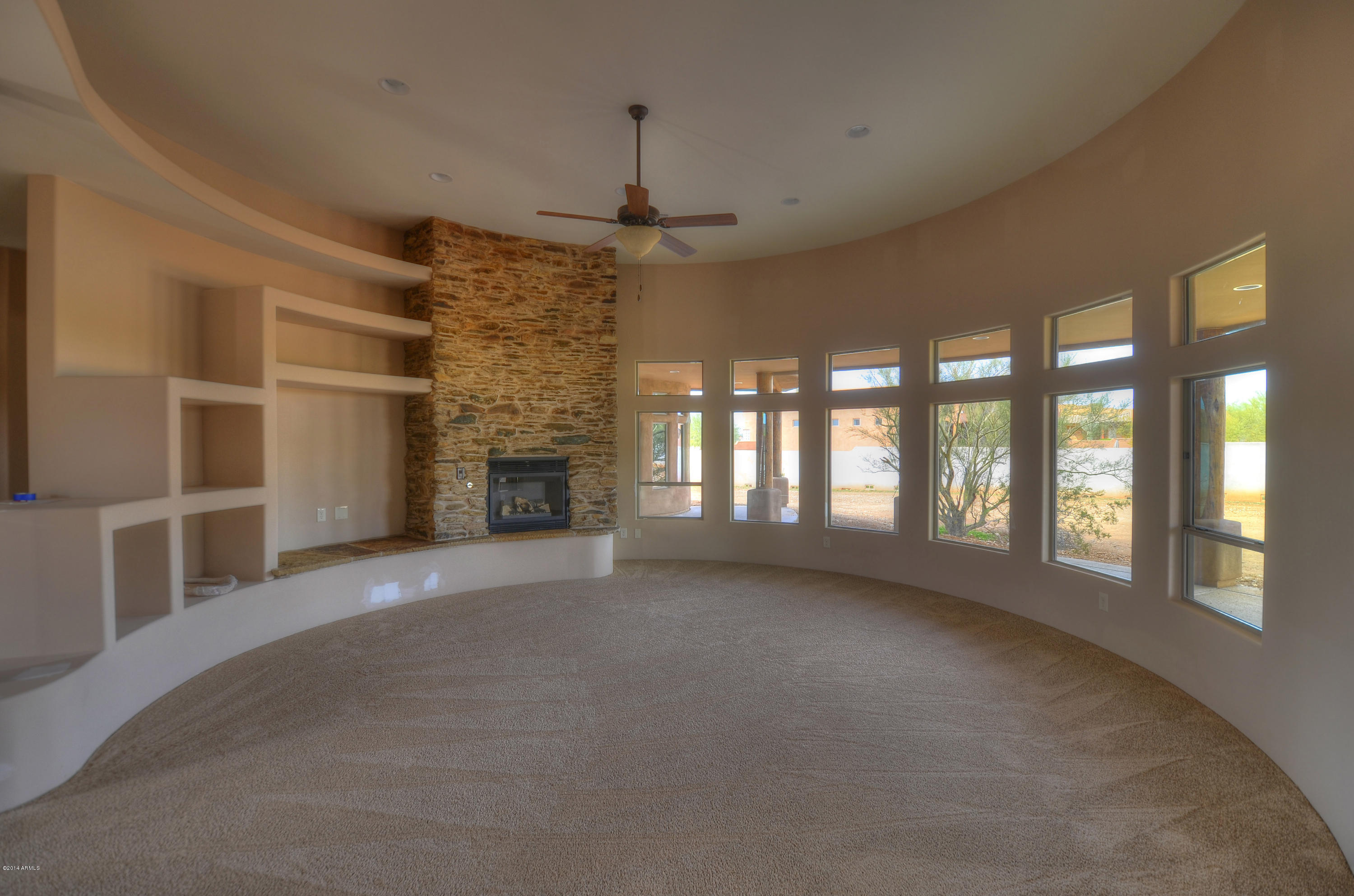 40 East Irvine Road Phoenix, AZ 85086 - Photo 14 of 32 1 Family Room
