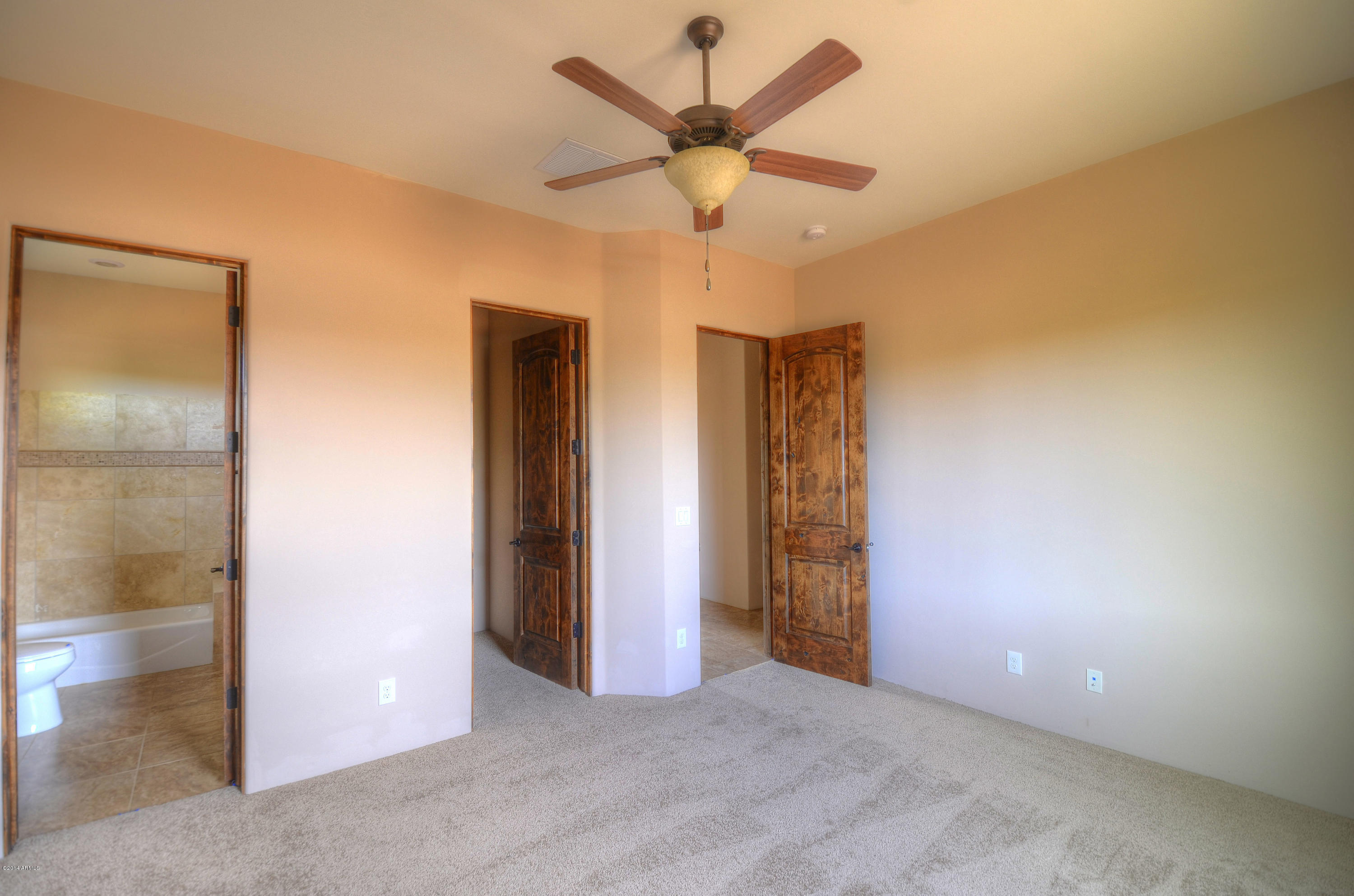 40 East Irvine Road Phoenix, AZ 85086 - Photo 27 of 32 1 Bedroom 4