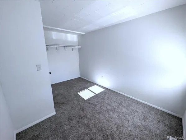 an empty room with an empty space