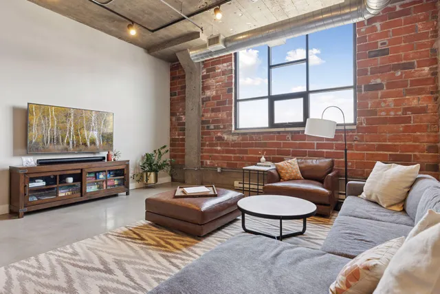 $3,600 | 718 North Washington Avenue, Unit 505, Minneapolis, MN 55401