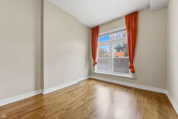 $2,500 | 2523 West Chicago Avenue, Unit 1, Chicago, IL 60622