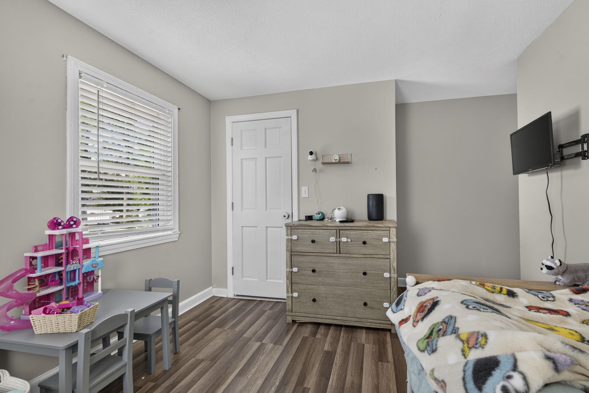 6 Frost Road, Unit L Derry, NH 03038 - Photo 23 of 38 Gallery Image 23