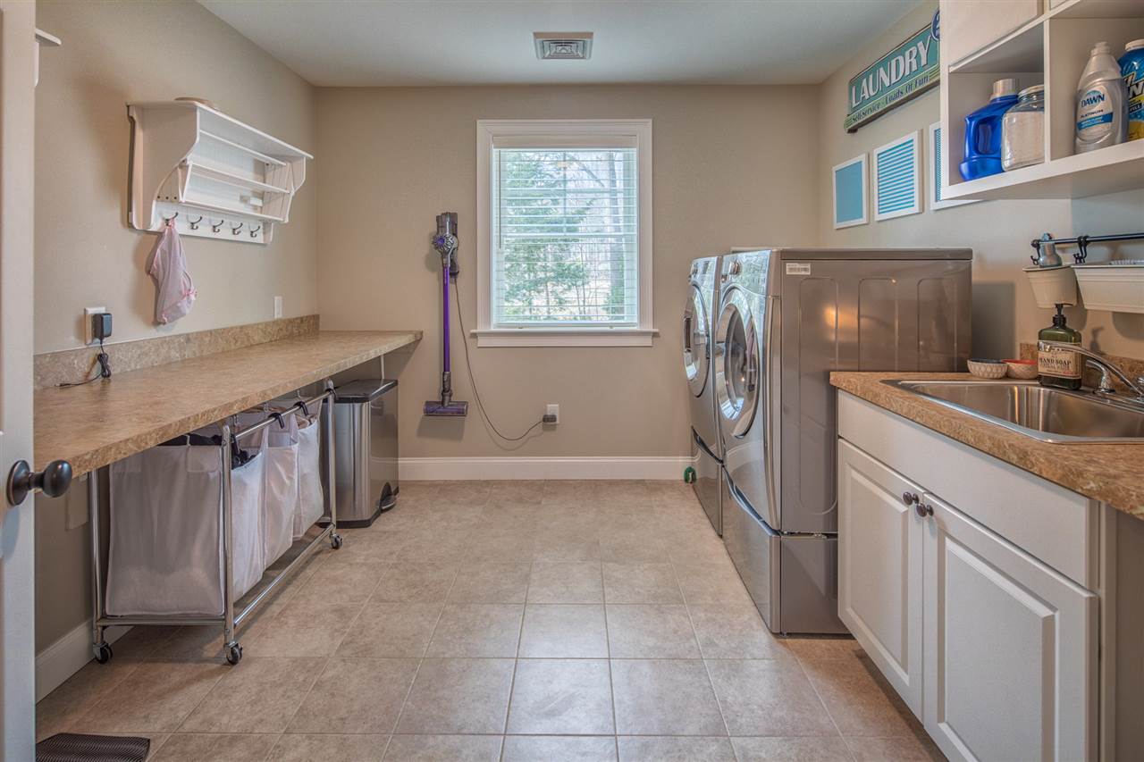 5 Labrador Lane Dover, NH 03820 - Photo 19 of 39 Gallery Image 19