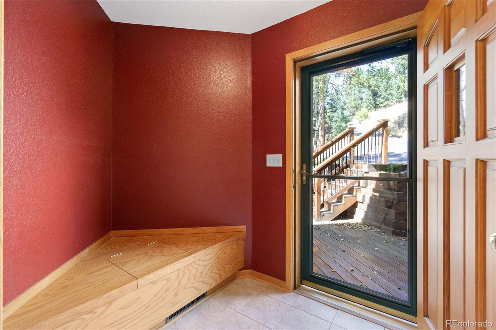 32438 Little Cub Road Evergreen, CO 80439 - Photo 4 of 34