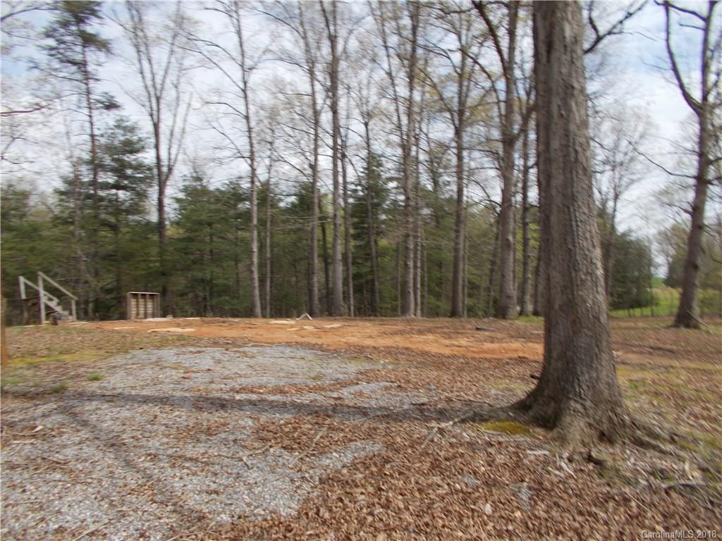 715 Howards Bridge Road Union Grove, NC 28689 - Photo 3 of 7 Gallery Image 3