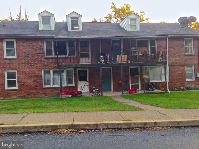 225 Ridge Avenue Ephrata, PA 17522 - Photo 1 of 10 Gallery Image 1