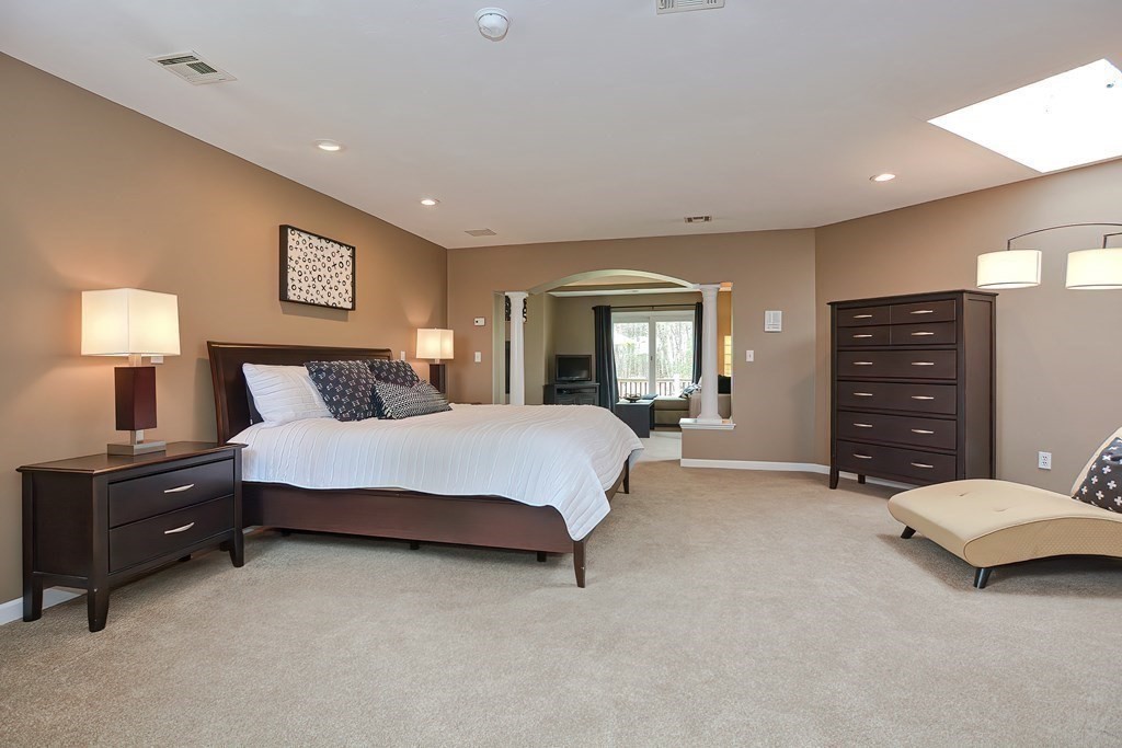 33 Rocky Woods Road Hopkinton, MA 01748 - Photo 26 of 42