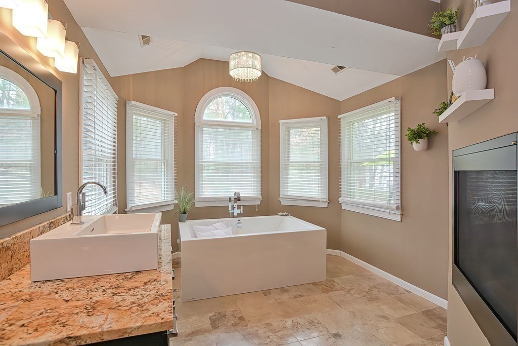 33 Rocky Woods Road Hopkinton, MA 01748 - Photo 31 of 42