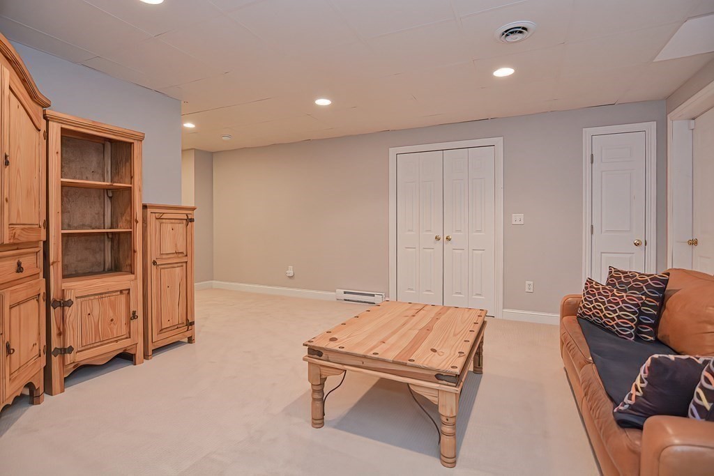 33 Rocky Woods Road Hopkinton, MA 01748 - Photo 41 of 42