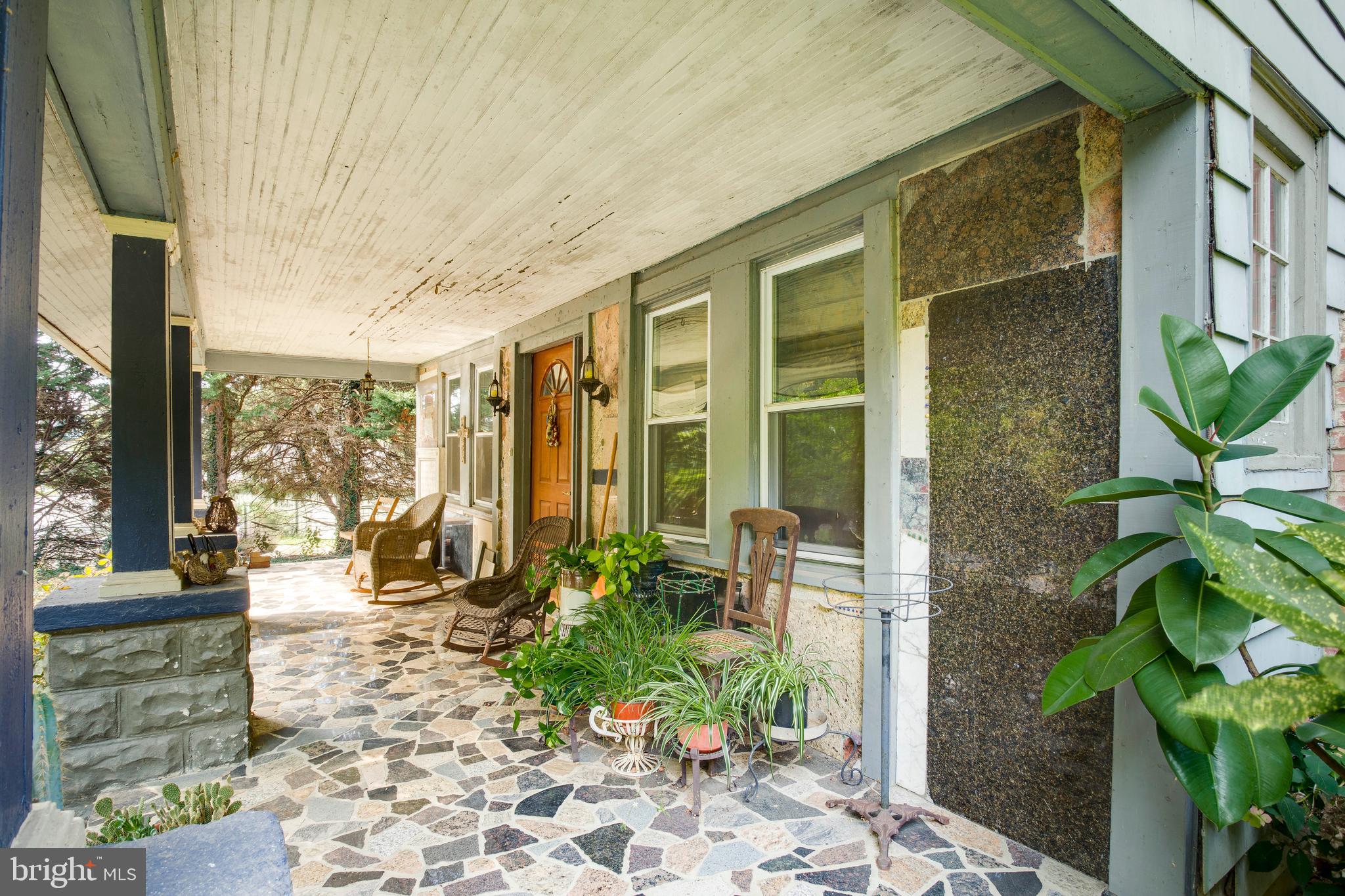 730 Londontown Road Edgewater, MD 21037 - Photo 3 of 43 Full Covered Front Porch 27x8 Granite Tile