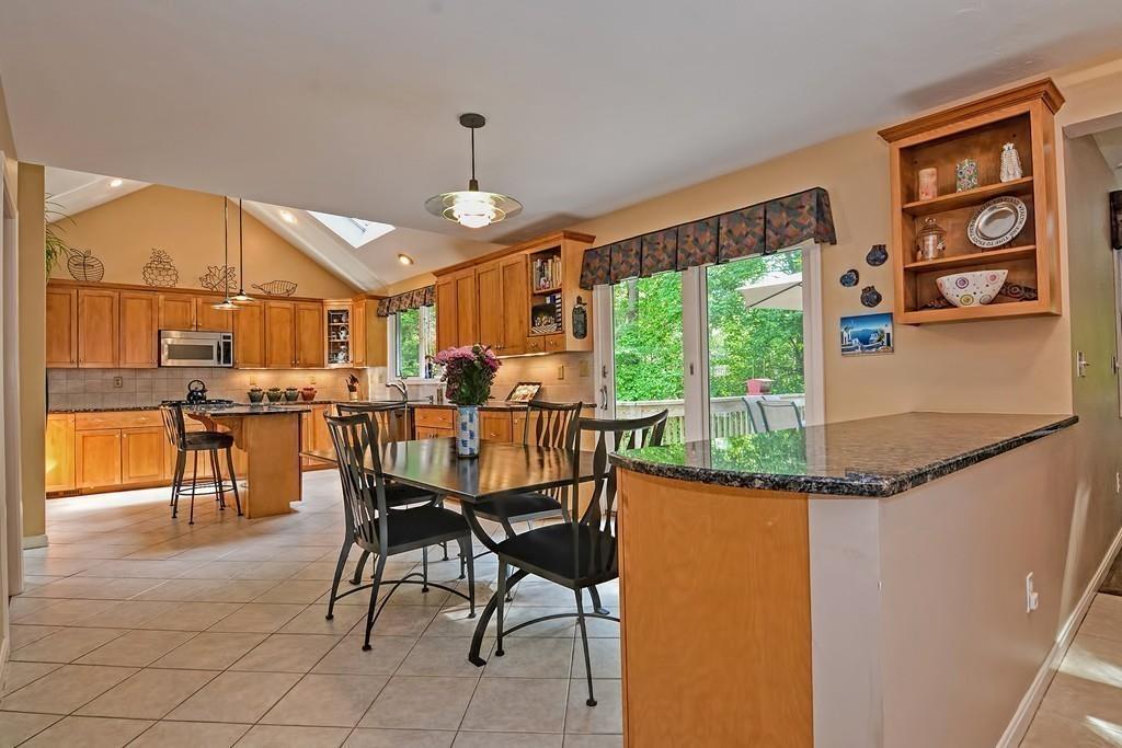 23 King Philip Road Sharon, MA 02067 - Photo 6 of 32 Gallery Image 6