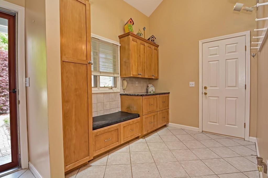 23 King Philip Road Sharon, MA 02067 - Photo 10 of 32 Gallery Image 10