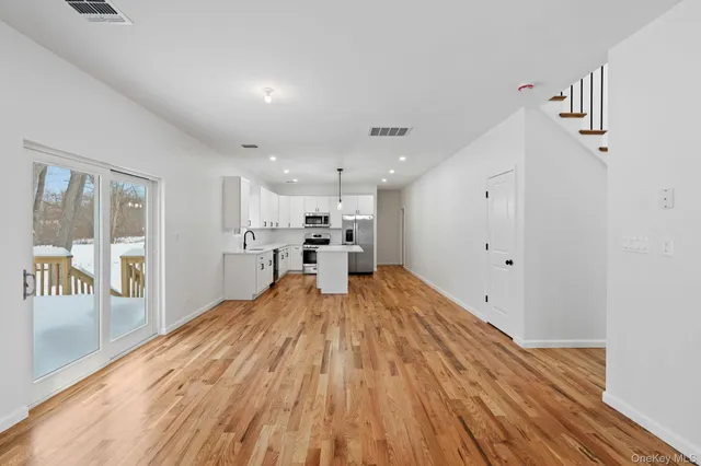 $749,999 | 28 Northern Avenue, Walden, NY 12586