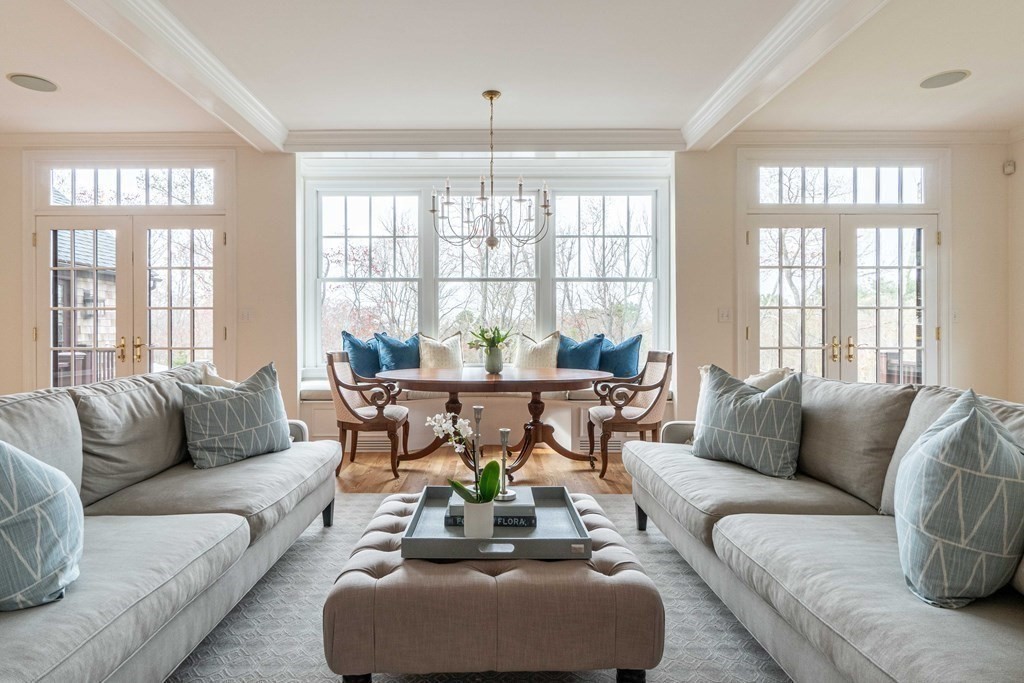 10 Maryknoll Drive Hingham, MA 02043 - Photo 5 of 38