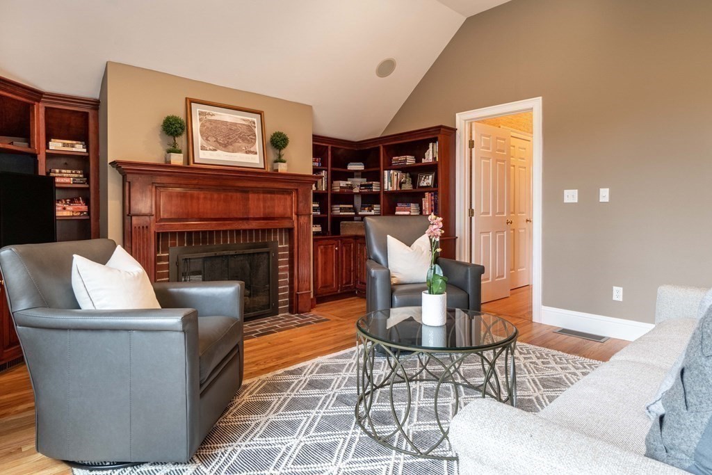 10 Maryknoll Drive Hingham, MA 02043 - Photo 8 of 38