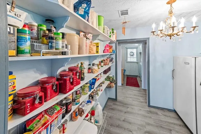 $384,000 | 158 County Road 1733, Clifton, TX 76634