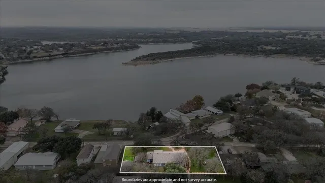 $384,000 | 158 County Road 1733, Clifton, TX 76634