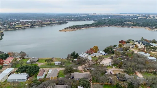 $384,000 | 158 County Road 1733, Clifton, TX 76634