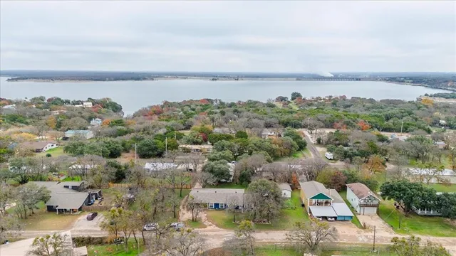 $384,000 | 158 County Road 1733, Clifton, TX 76634