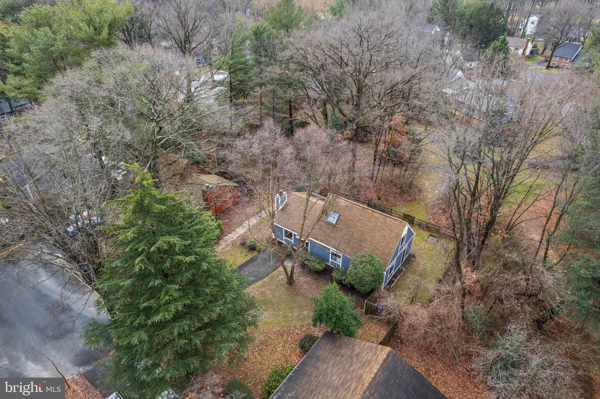 11309 Geddys Court Reston, VA 20191 - Photo 3 of 69 Gallery Image 3