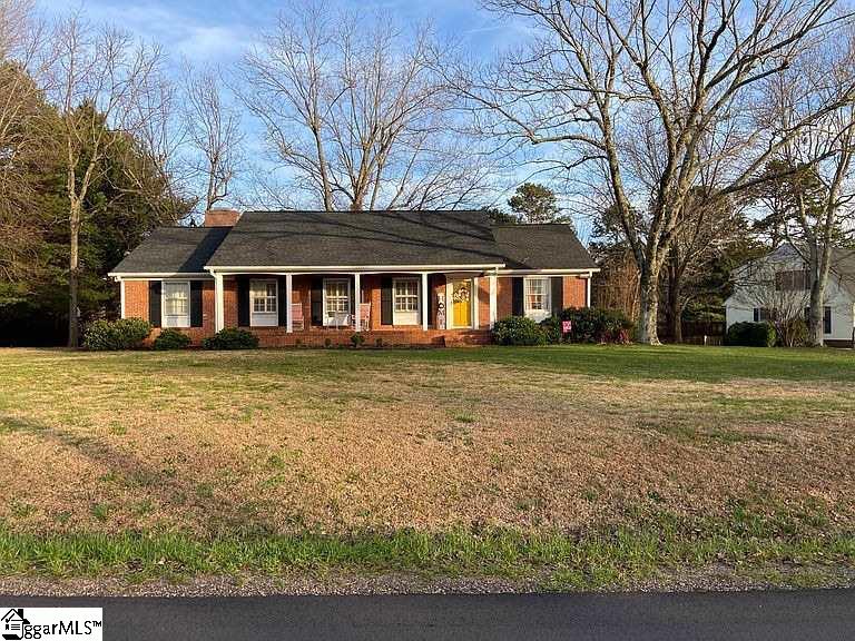 205 Montclair Road Greer, SC 29651 - Photo 1 of 20 Gallery Image 1